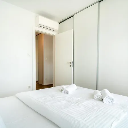 Prism Living Appartement *