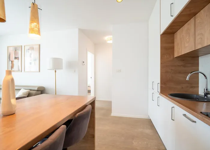 Prism Living * 扎达尔